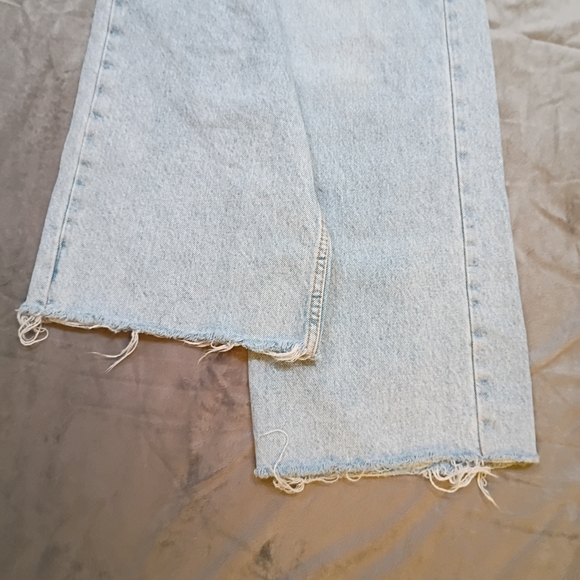 Zara Distressed Light Blue Women's Boyfriend Jeans - Picture 7 of 8